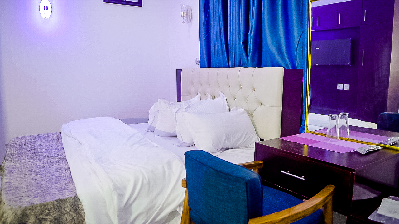 Luxury Suites